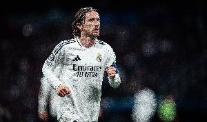 电竞战绩-阿斯：皇马将续约巴斯克斯&amp;莫德里奇两周，以确保他们参加世俱杯