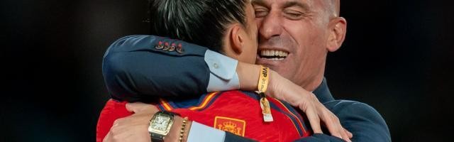 LOL Worlds 积分榜-记者：西足协主席曾寻求埃尔莫索支持，未能如愿