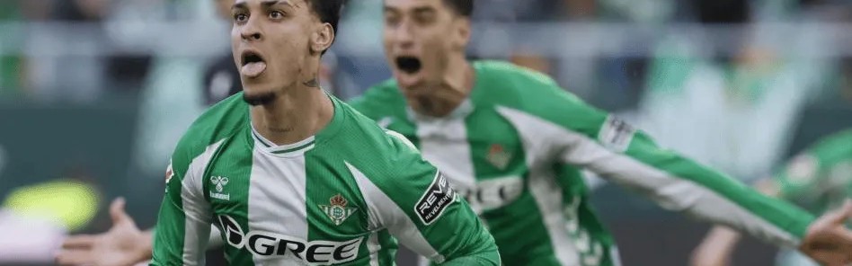 电竞战绩-安东尼：我很爱贝蒂斯，与球迷冲突是因为没赢球而感到沮丧