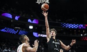 LOL Worlds 积分榜-持续成长！小瓦格纳欧锦赛小组赛场均21.6分5.2板3.6助 仅0.6失误