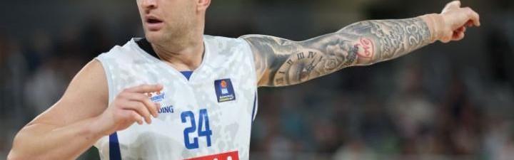 电竞战绩-大家都是首发！东契奇1.65亿续约湖人&amp;amp;欧米奇曾效力于NBL广西威壮