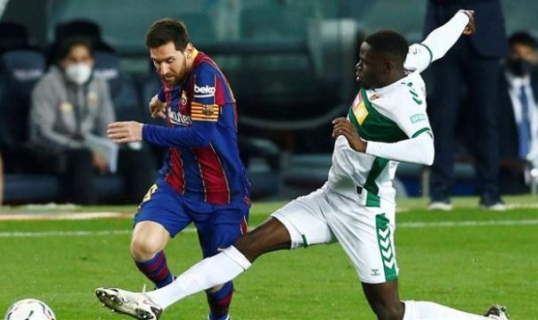 英雄联盟积分排名-巴萨大胜保级队，梅西梅开二度独占射手榜首